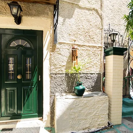 Couple Cozy Apt, Agioi Deka (Corfu)